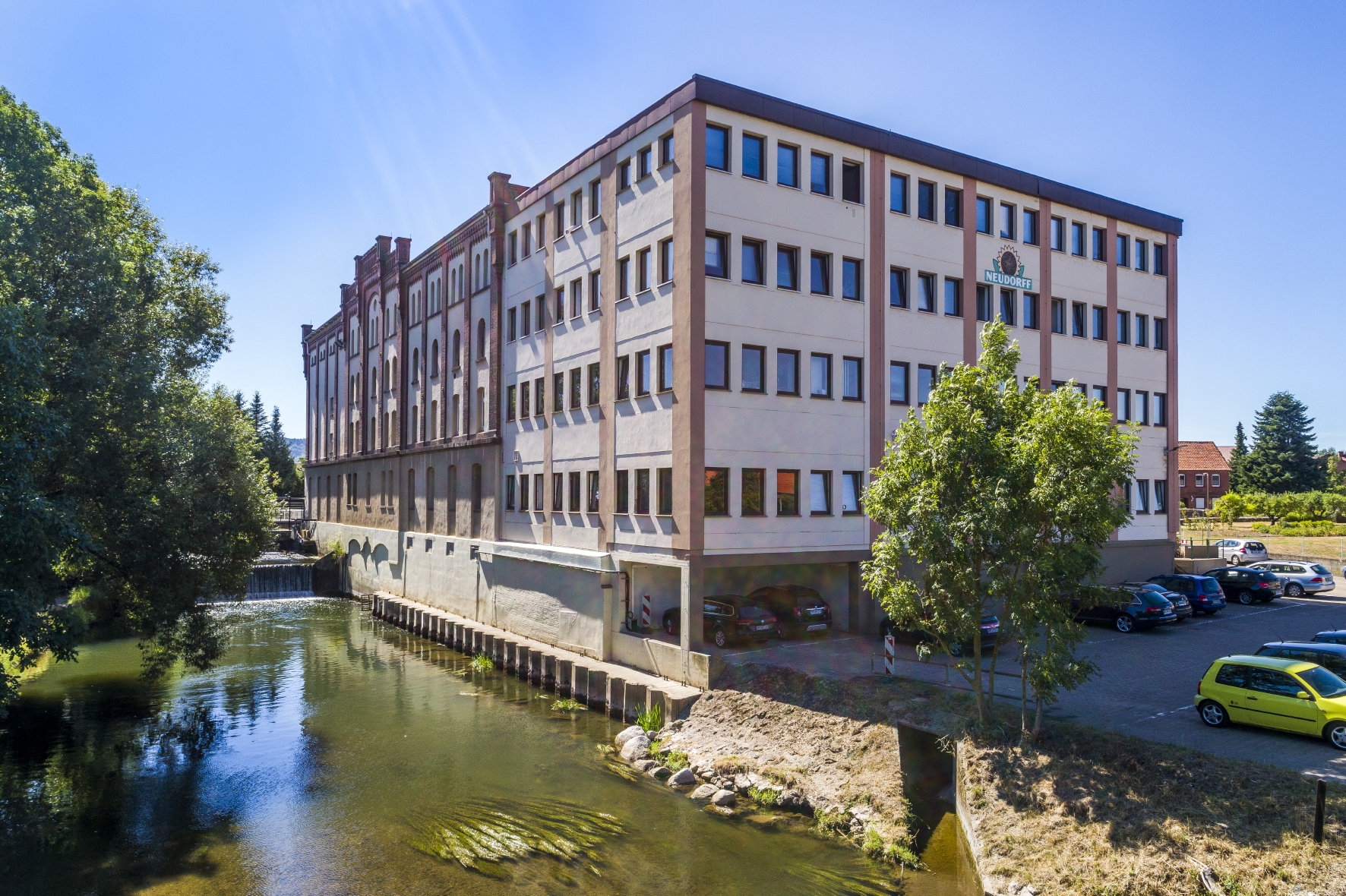 Huvudkontor i Emmerthal Huvudkontor i Emmerthal